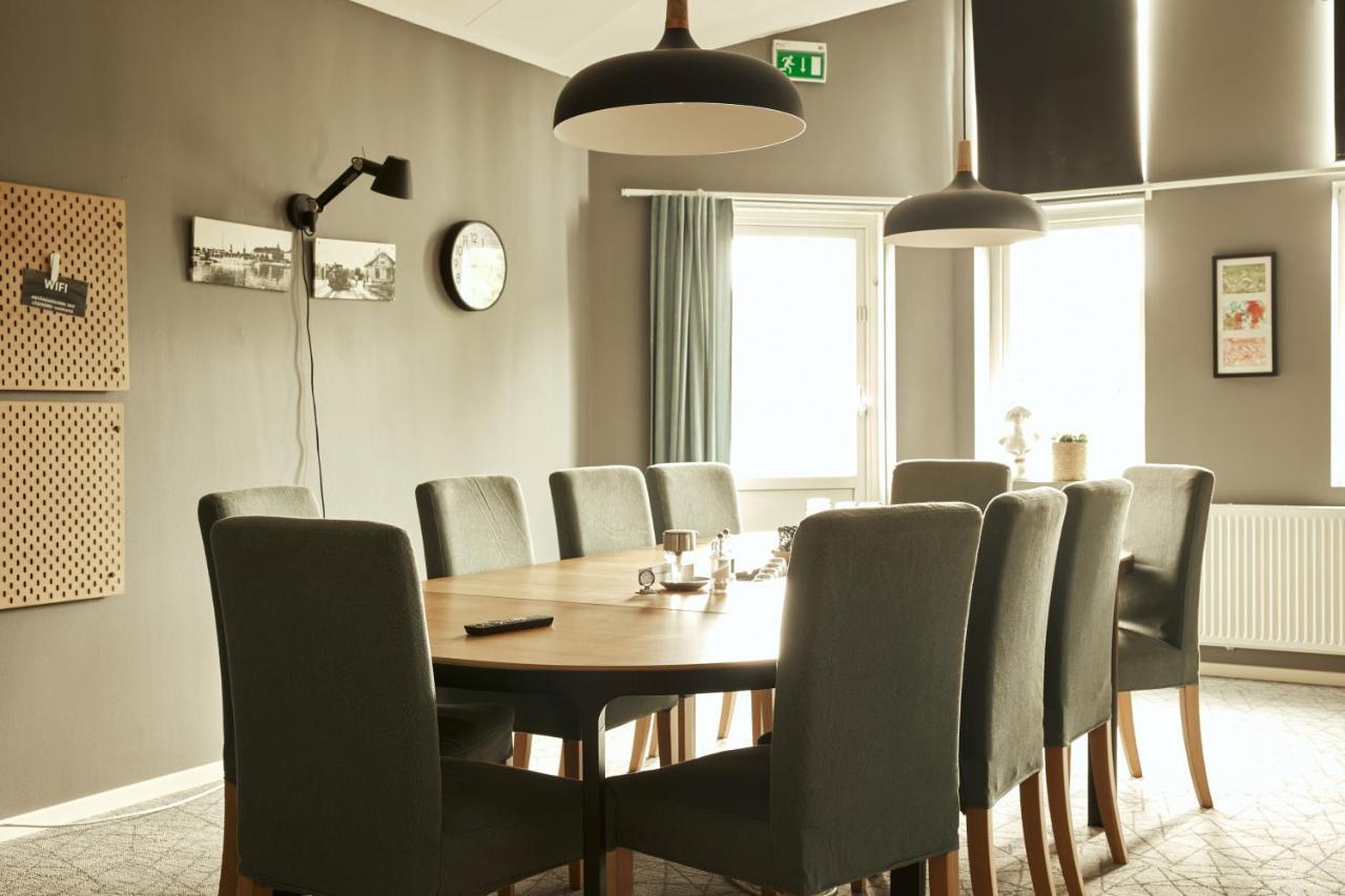 Hasse Pa Sjoekanten Hotell & Restaurang Jonkoping Exterior foto